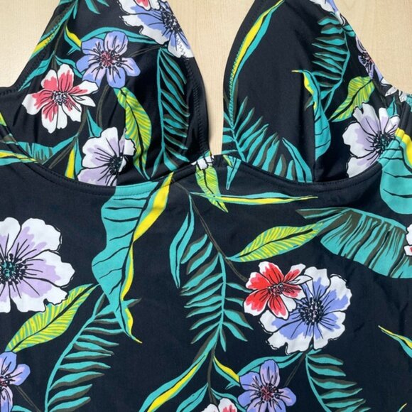 Old Navy Medium Swim Tankini Top Floral Halter Black Summer Swimsuits Vacation M - Picture 13 of 13